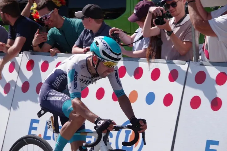 Leny Martinez à deux pas de la bannière du trophé des grimpeurs